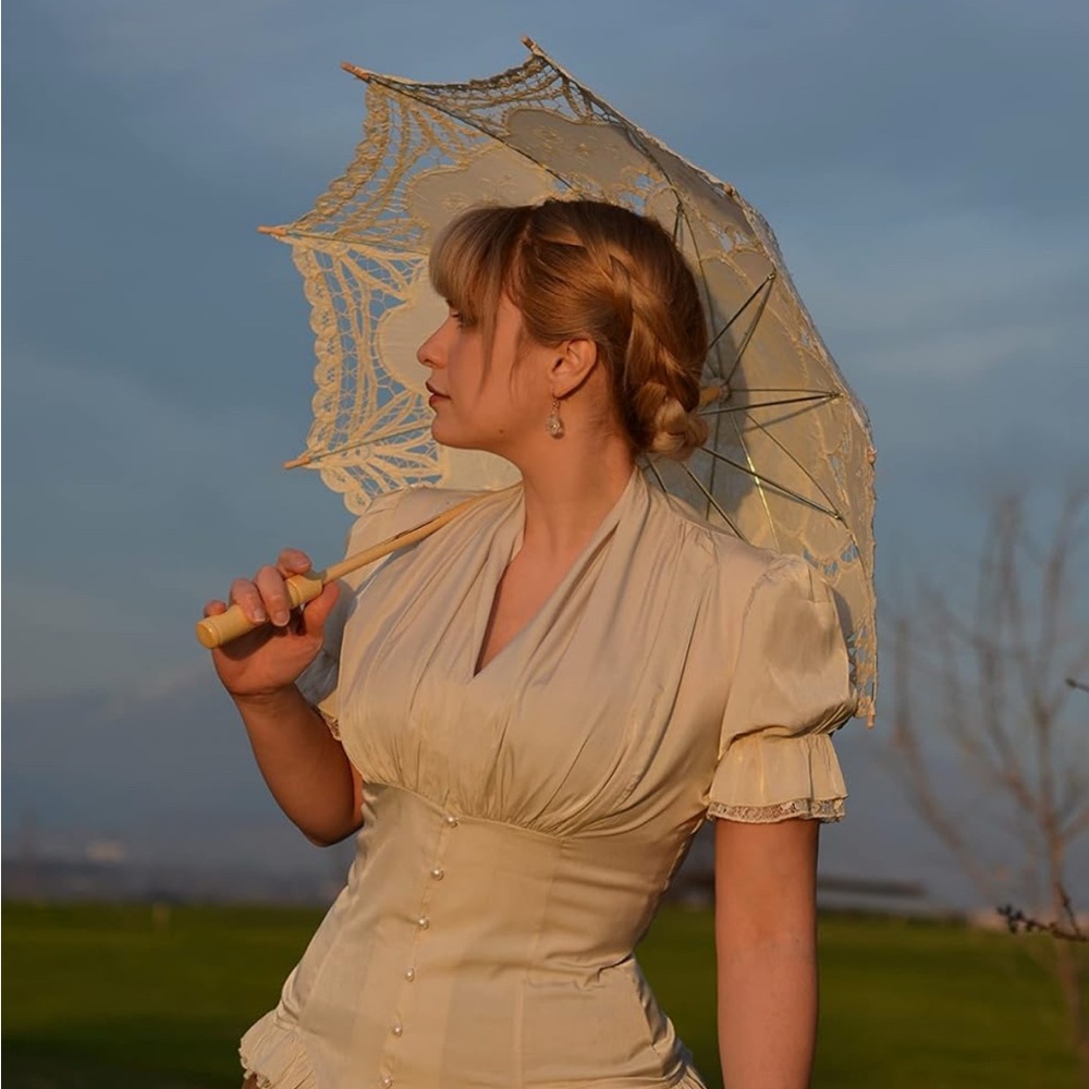 NBW Chic Cream Blouse with Button Detail - Picture 3 of 5